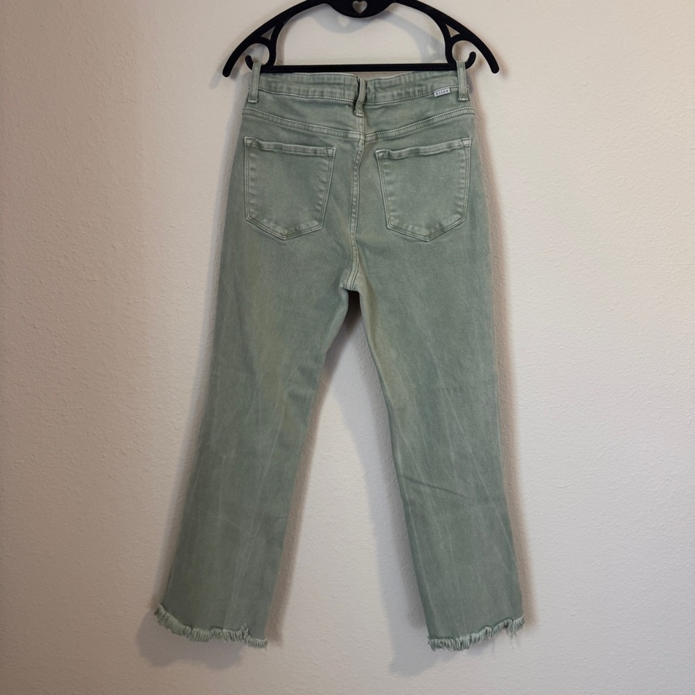 Risen 9/29 Women's Cropped Jeans - Picture 4 of 8